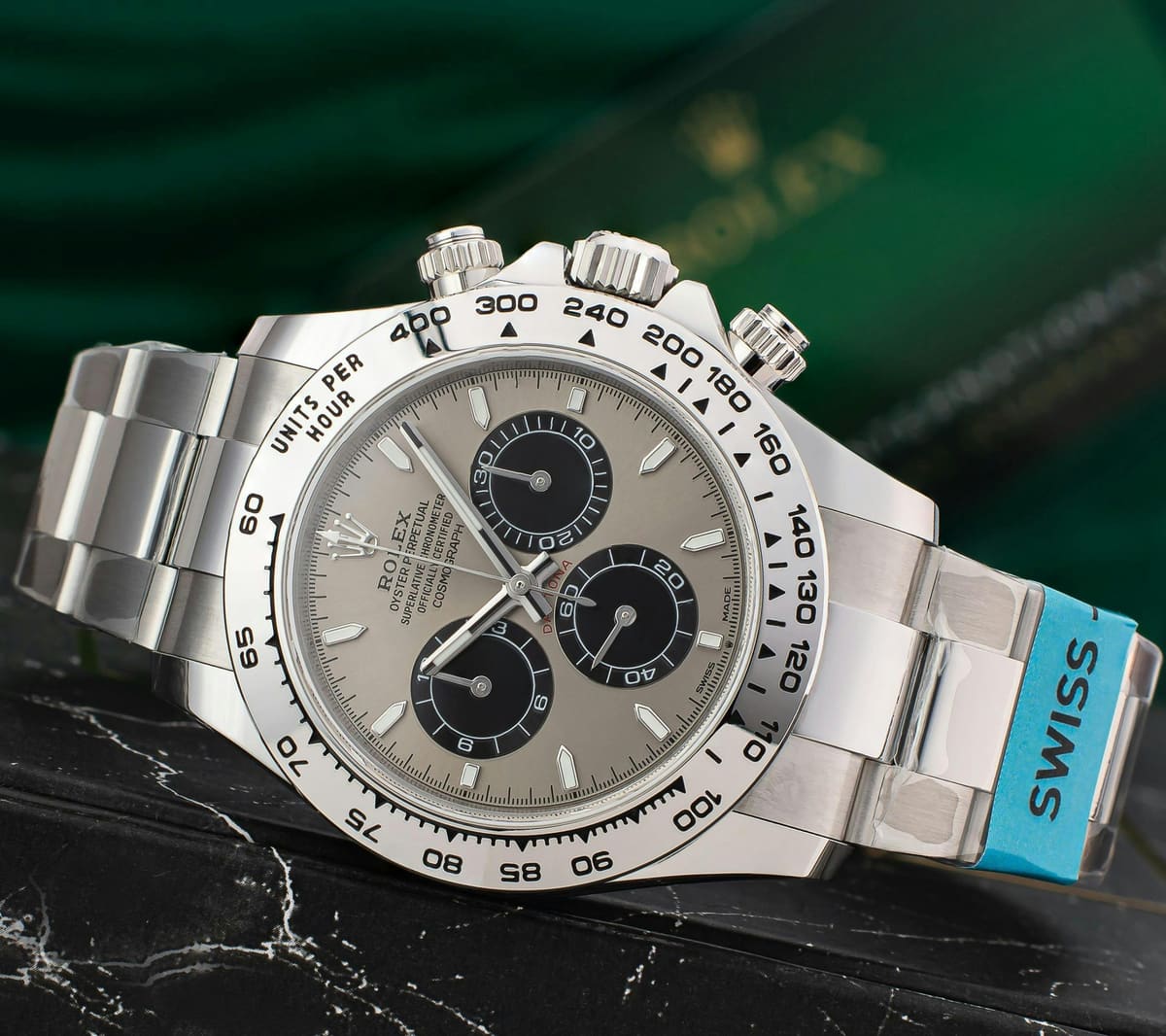 Lüksün ve Hassasiyetin Tanımı: Rolex Saat Modelleri ve Özellikleri