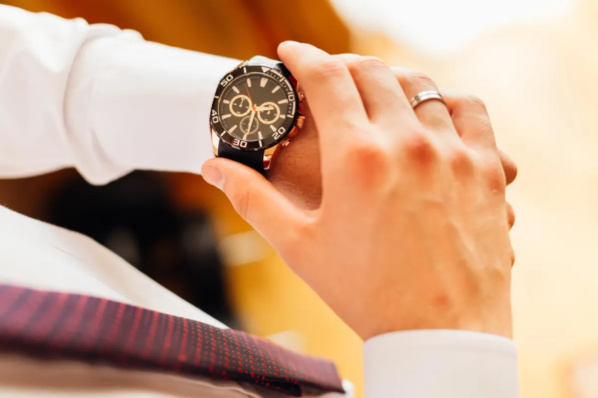 Rolex Saat Alıp Satmak Karlı Mı