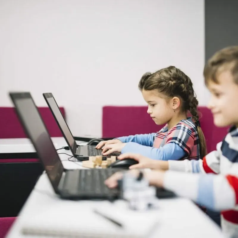 Eğitimde Teknolojinin Rolü: Geleceği Şekillendiren İnovasyonlar
