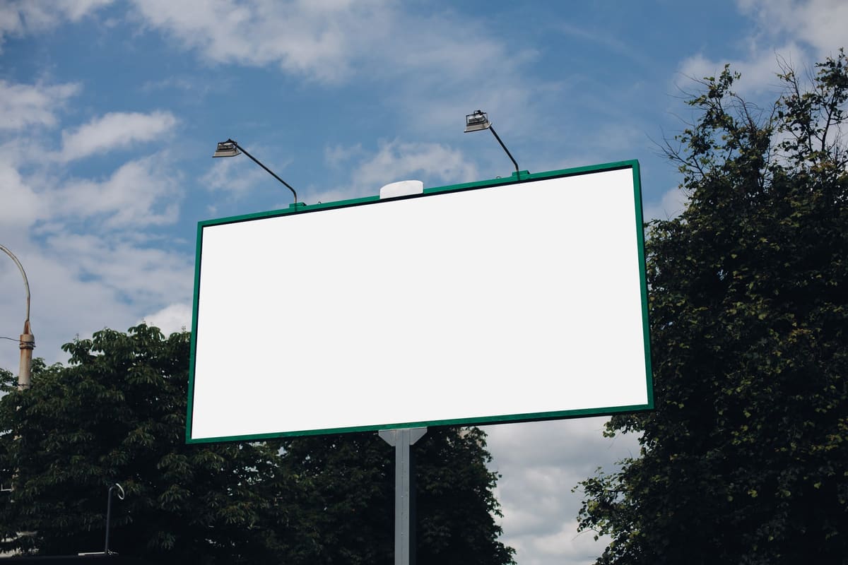 Kurumsal Tanıtımda Yenilikçi Adımlar ve Antalya Reklam