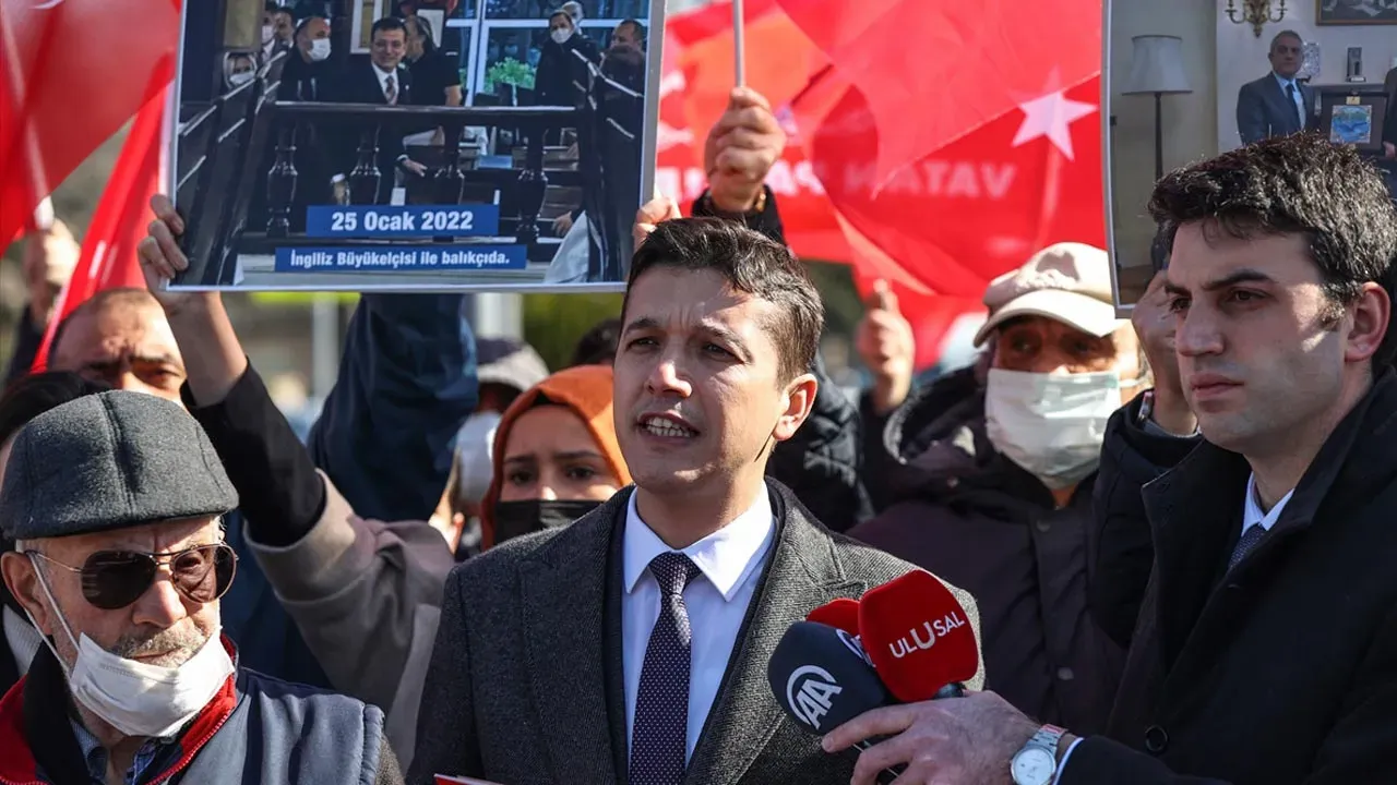 Ekrem İmamoğlu Protestosu: Türkler Union Square'da Buluştu