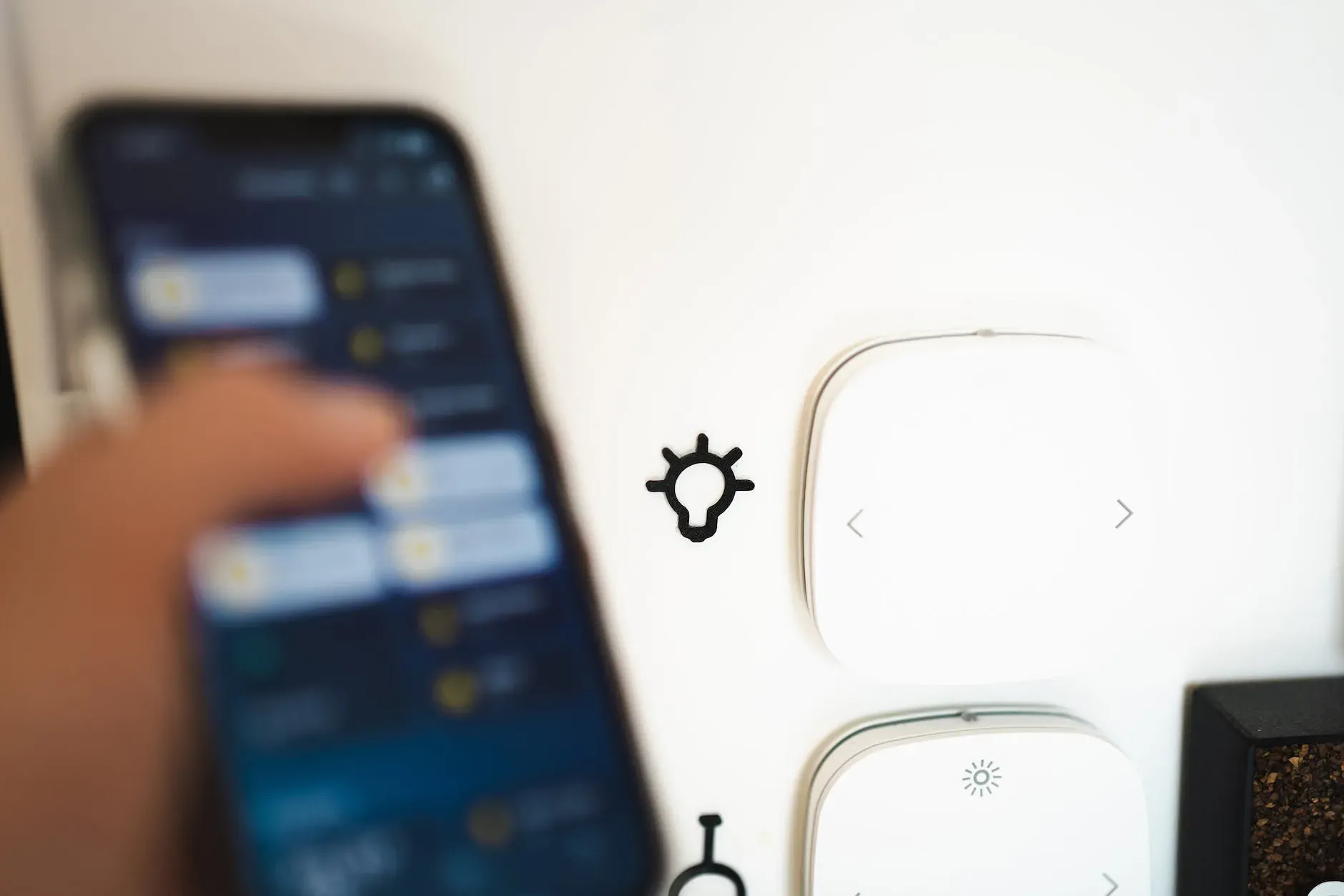 IoT ile Evinizi Akıllı Hale Getirme: Adım Adım Rehber
