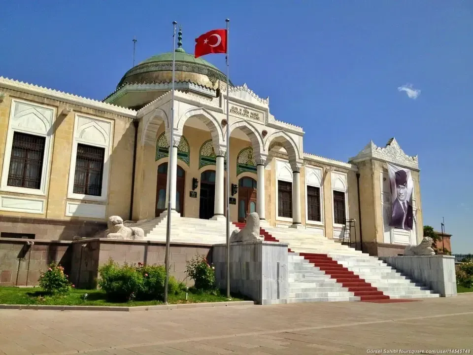 Etnografya Müzesi: Ziyaret Ücretleri ve Saatleri Hakkında