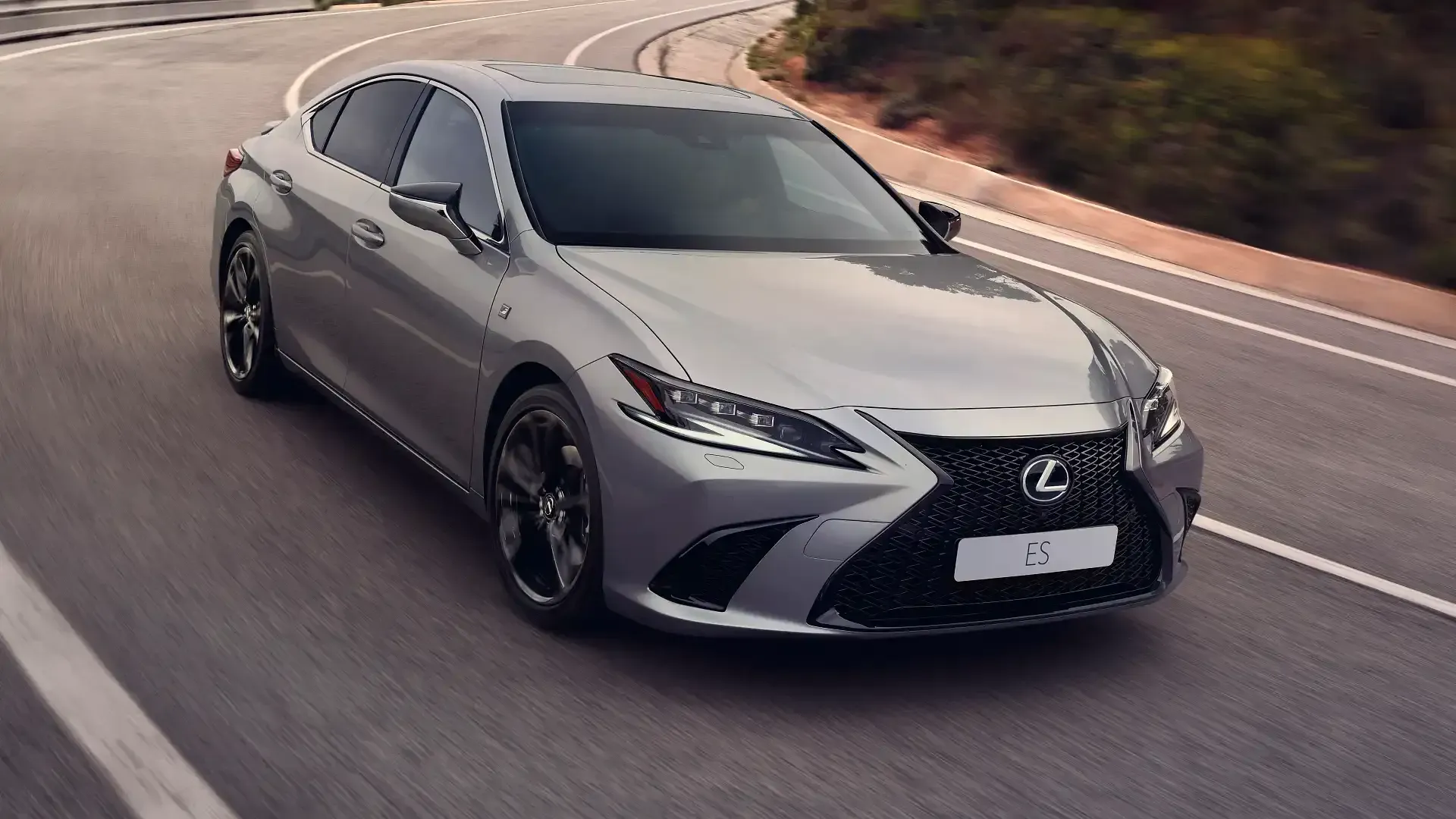 Lexus ES 2023: Yeni Nesilin Tanıtımına Geri Sayım