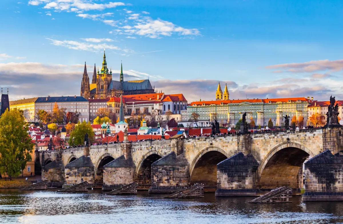 Prag: Tarihi ve Kültürel Bir Seyahat Rehberi
