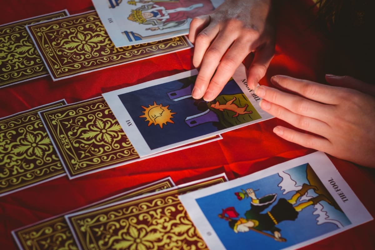 Tarot Falı Eskişehir’de Güvenilir Adres