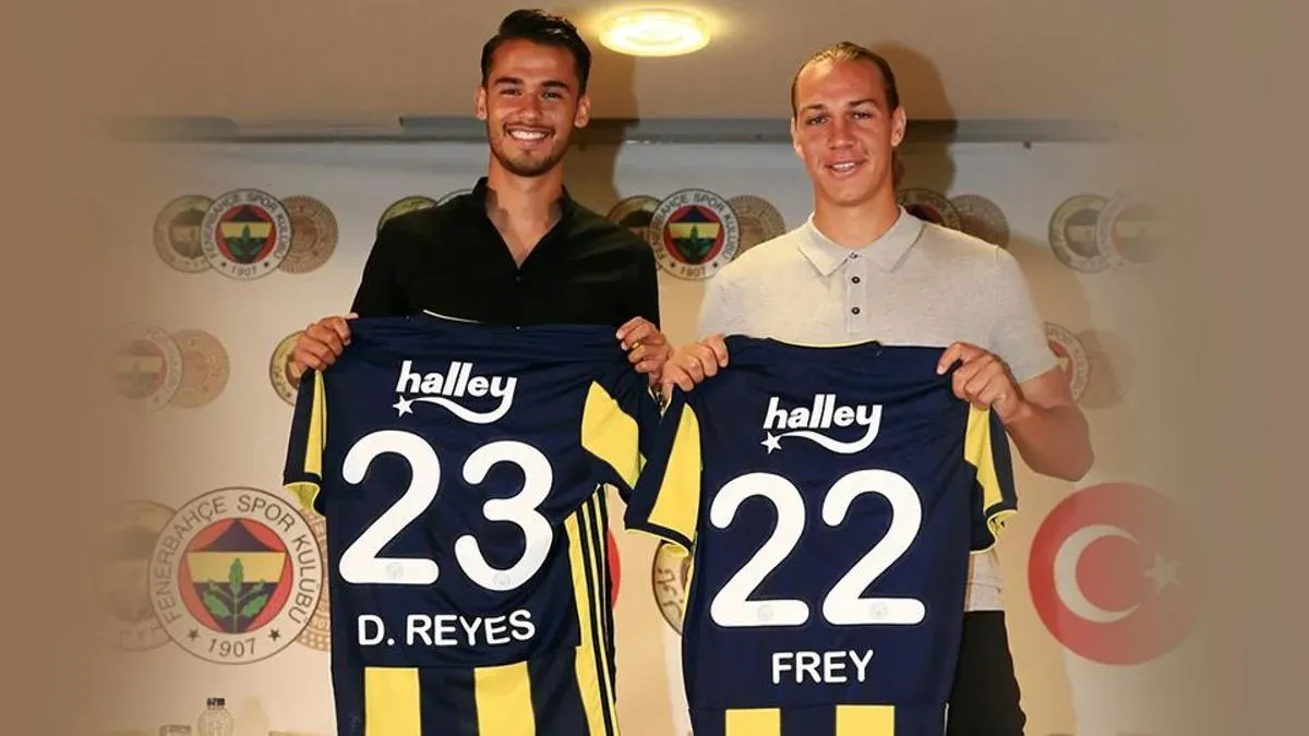 Fenerbahçe Yeni Transferler İlk Kez Kadıköy'de Sahada