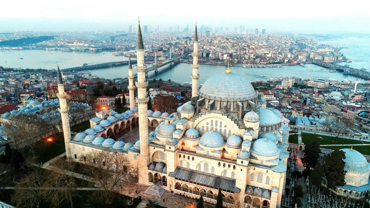Süleymaniye Camii: Osmanlı Dönemi'nin İncisi