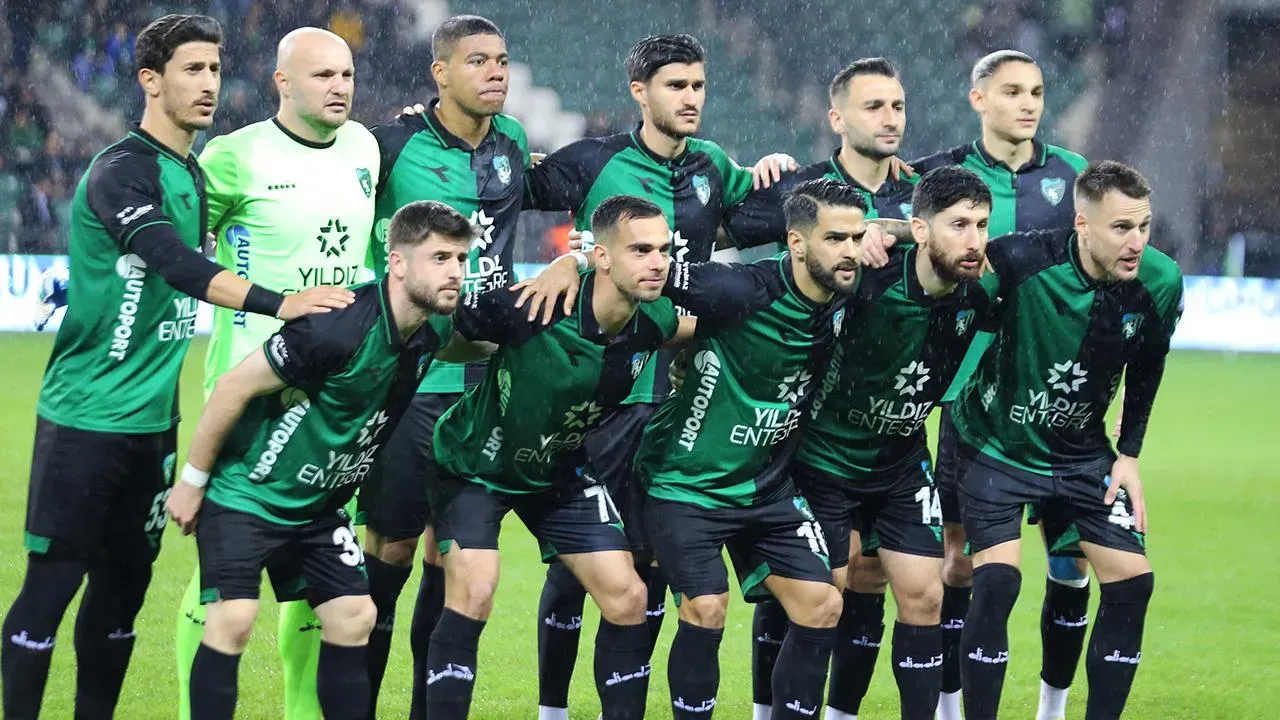 Kocaelispor Süper Lig Kutlaması: Şampiyonluk Anaları