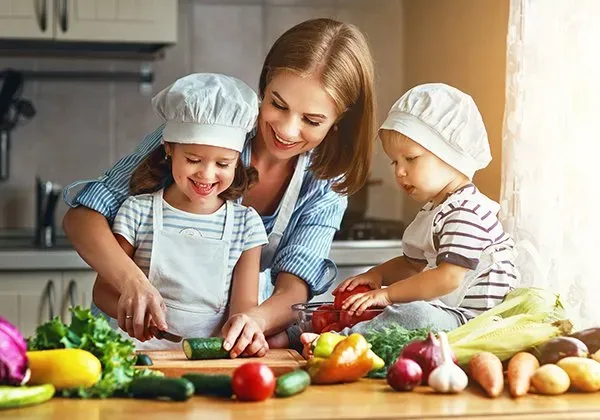 Aile Sağlığı ve Çocuk Beslenmesi: Bilgilendirici Rehber