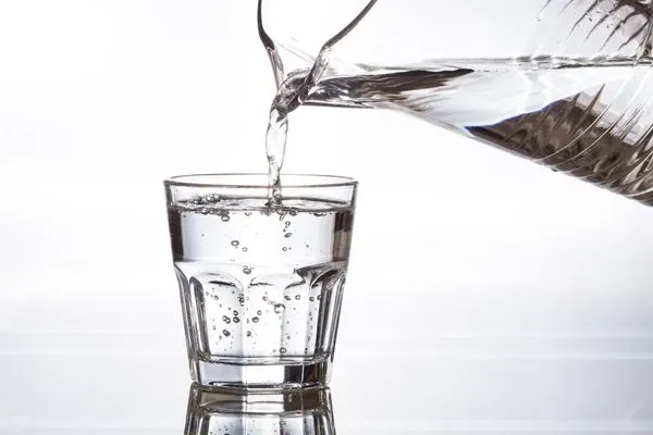 Sağlık için su içme alışkanlıkları: Ne kadar ve ne zaman?