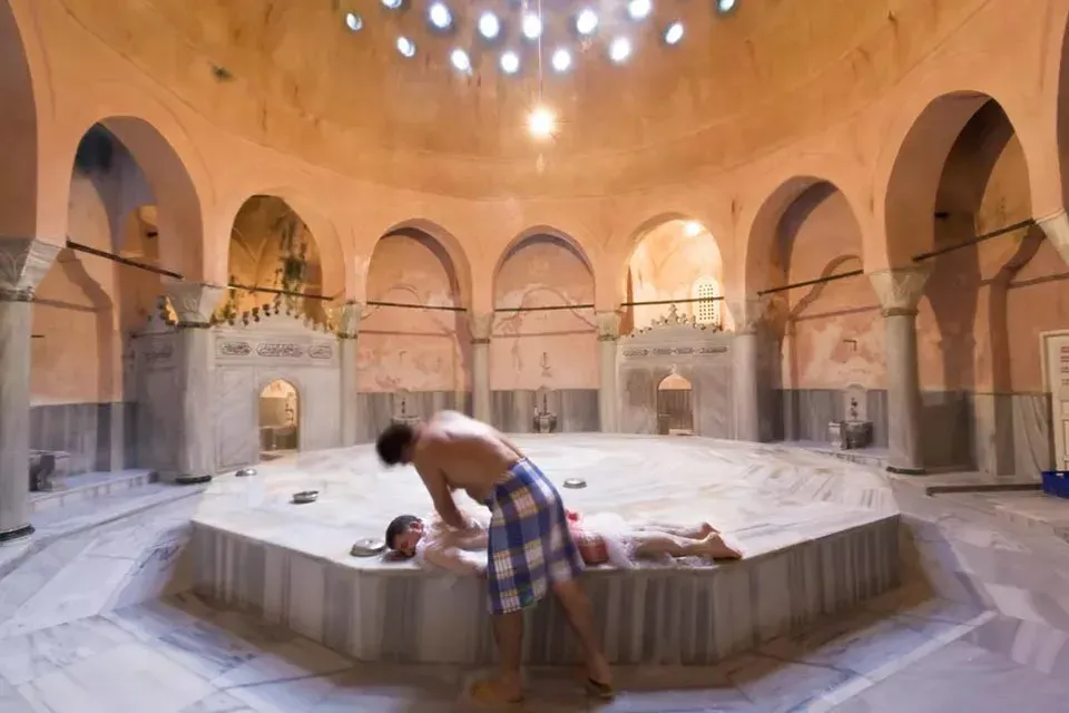 Turkish Hammam Ritual: From Steam to Scrub, Explained