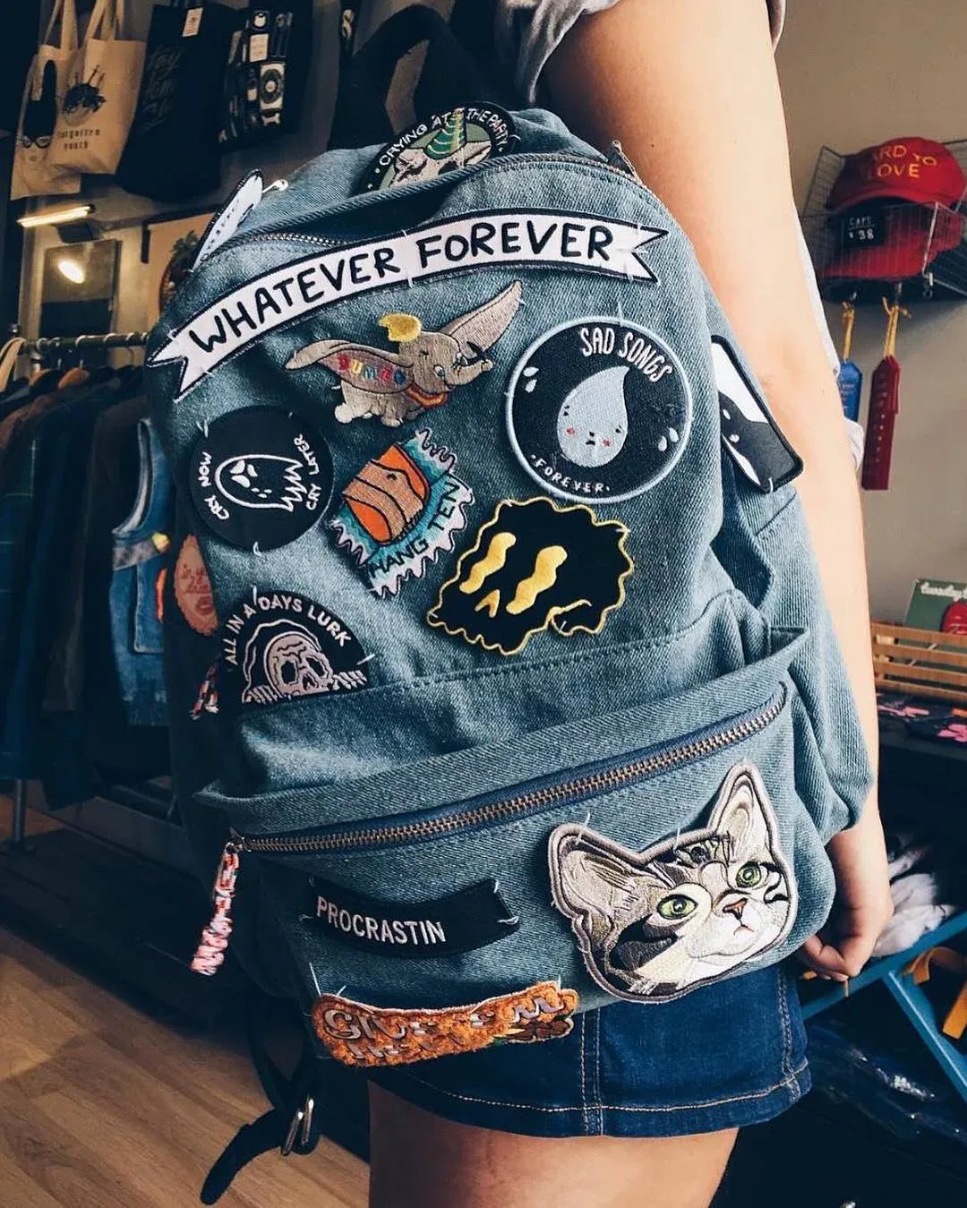 Patch for jacket or backpack: How to choose the right patch