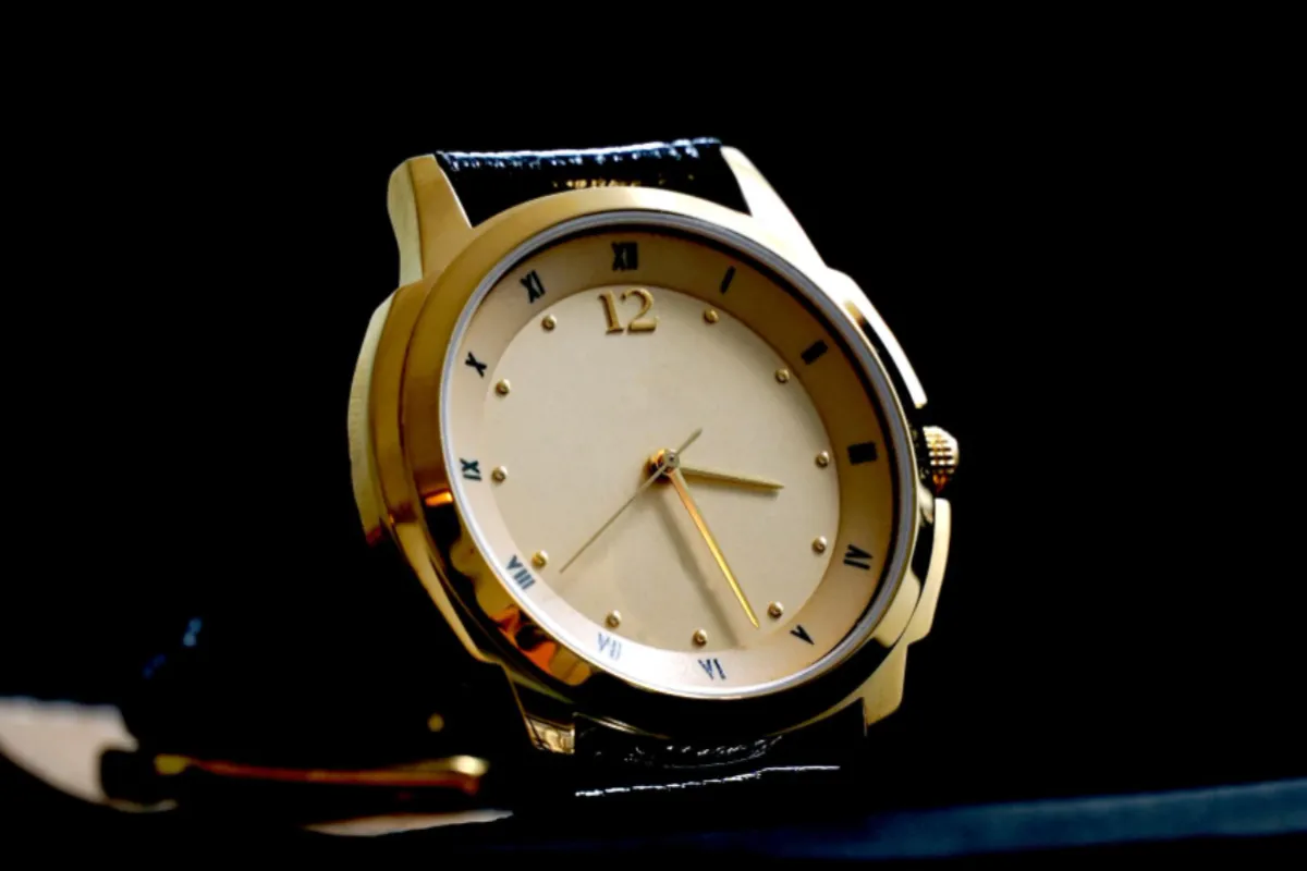 Çelik mi Altın mı - Değerini Asla Kaybetmeyen Bir Orijinal Rolex Saat Seçmenin İnce Detayları