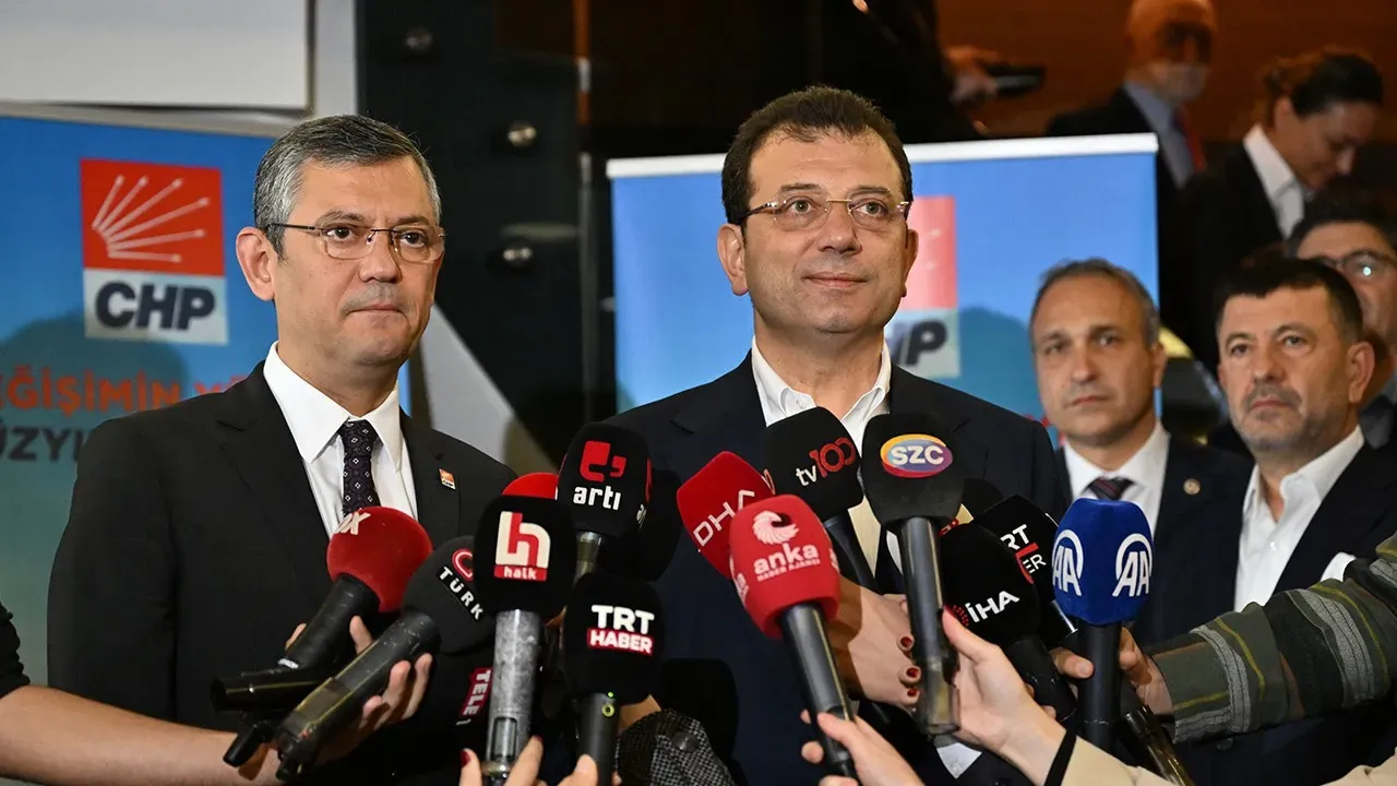 Dünya Çapında Politika Başarıları: Öğrenilecek Dersler