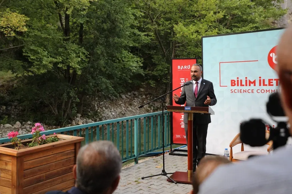 Doğa Bilimi: Ekosistemler ve Biyolojik Çeşitliliğin İzinde