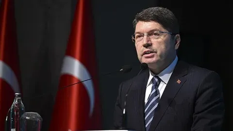 Türkiye'de bugün öne çıkan politik gelişmeler - Analiz